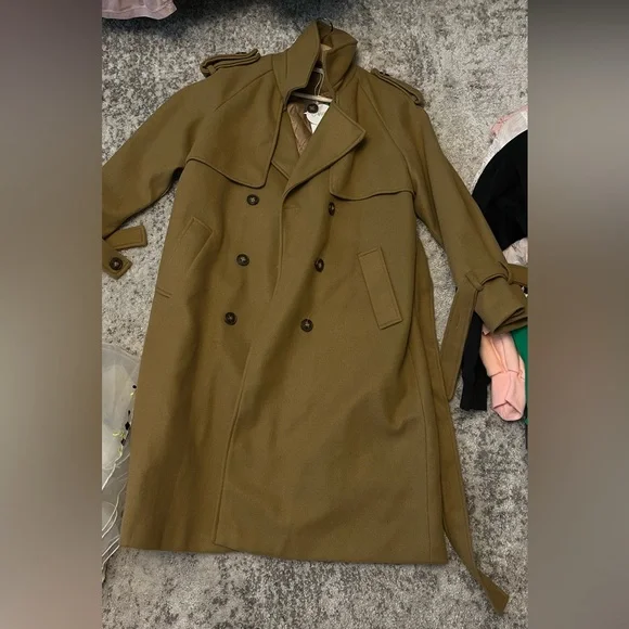 Winter Coat - Picture 2 of 13